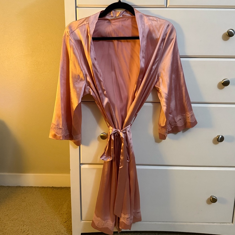 Elegant Pink Satin Robe